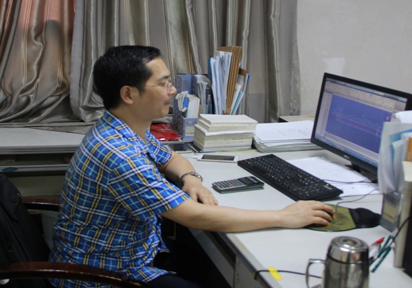 正高級工程師、一級注冊結(jié)構(gòu)工程師黃生合